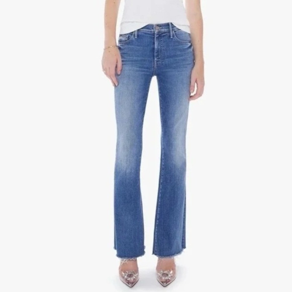 Mother The Weekender Flare Jeans Sz 24 Blue Stretch Cotton Raw Hem High Rise